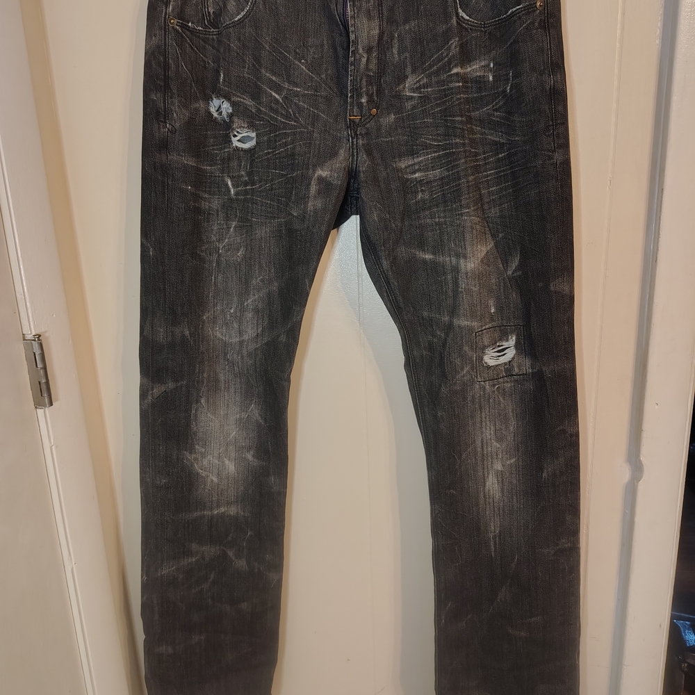 Akoo Men's Distressed Gray Jeans